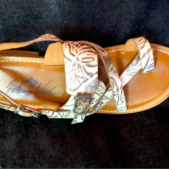 Patrica Nash Natural Fidella Sandals Size 6 - Picture 2 of 7